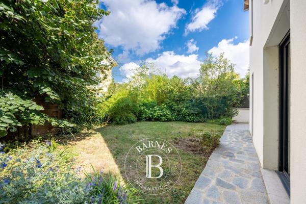 Ville-d'Avray, Maison 6 Chambres -  198 m² à vendre