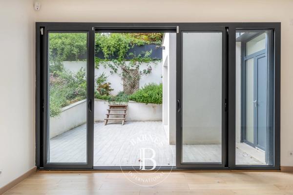 Ville-d'Avray, Maison 6 Chambres -  198 m² à vendre