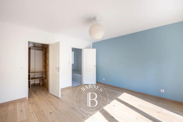 Ville-d'Avray, Maison 6 Chambres -  198 m² à vendre