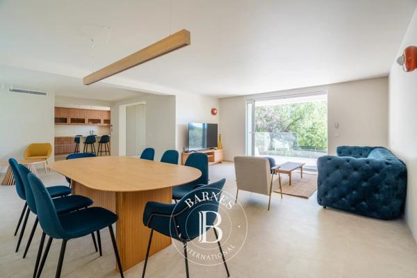 Cassis, Villa 4 Chambres -  218 m² à vendre