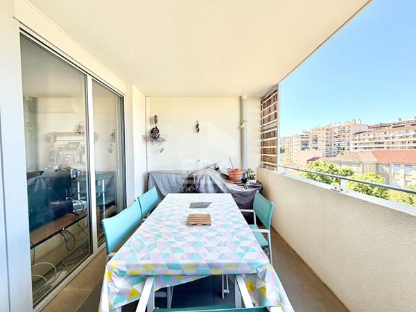 Appartement 3 pièces 58.80 m2