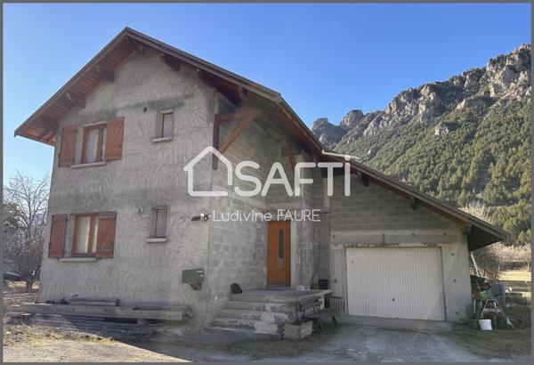 Maison 7 pièces avec terrain constructible