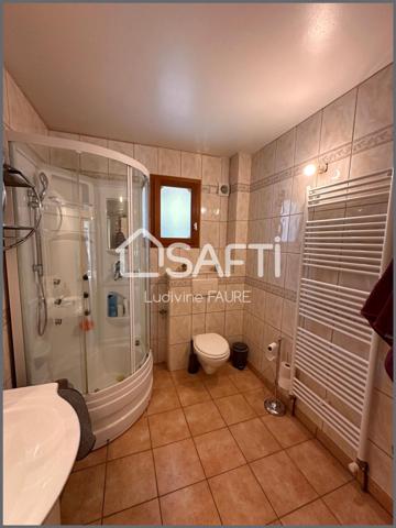 Maison 7 pièces avec terrain constructible