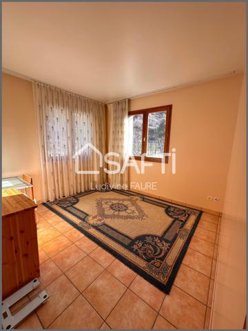 Maison 7 pièces avec terrain constructible