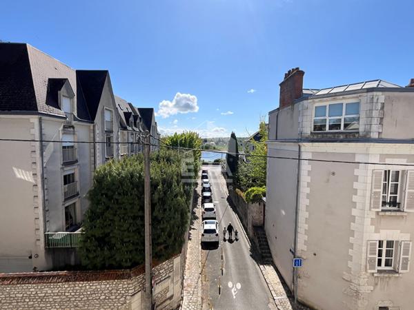 Appart. à louer T5/6 - Blois - Centre-ville, Duplex, Asc, 3 Chbs, Vue Loire, Garage privé