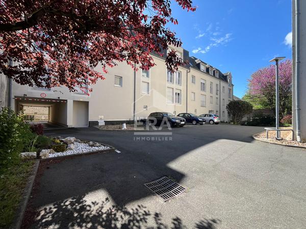 Appart. à louer T5/6 - Blois - Centre-ville, Duplex, Asc, 3 Chbs, Vue Loire, Garage privé