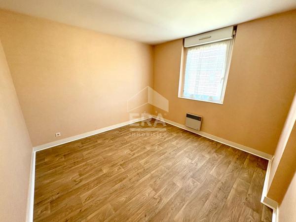 Appart. à louer T5/6 - Blois - Centre-ville, Duplex, Asc, 3 Chbs, Vue Loire, Garage privé