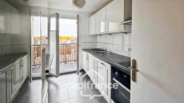 Duplex-lumineux-bien situé-résidence calme et soignée- place de stationnement en sous sol-