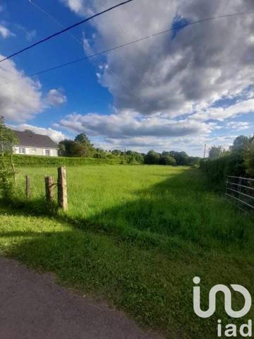 Terrain à vendre 1 610 m² Saint-Sauves-d'Auvergne