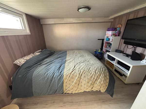 EN VENTE - COSNE SUR LOIRE - BEAU PAVILLON SUR SOUS-SOL - 4 chambres - Terrain