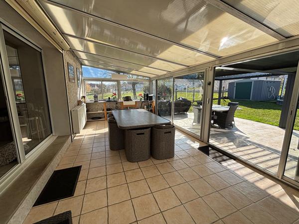 EN VENTE - COSNE SUR LOIRE - BEAU PAVILLON SUR SOUS-SOL - 4 chambres - Terrain