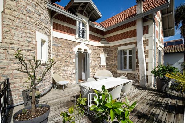 Bayonne, Maison 5 Chambres -  270 m² à vendre