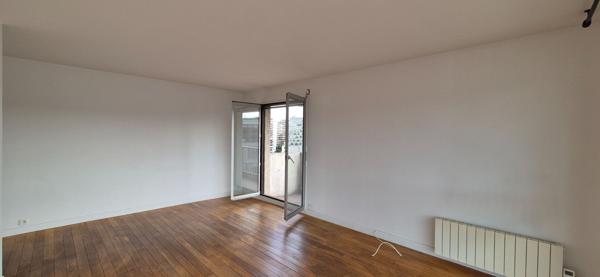 Quatre pièces avec parkings - BOULOGNE BILLANCOURT