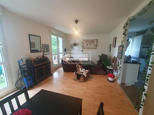 Appartement 3 pièces – 62 m² environ à Saint-Grégoire (ref : 176061)