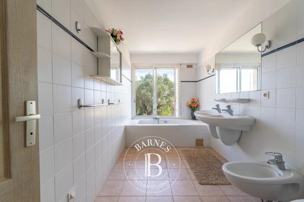 Sainte-Lucie-de-Porto-Vecchio, Villa 5 Chambres -  150 m² à vendre