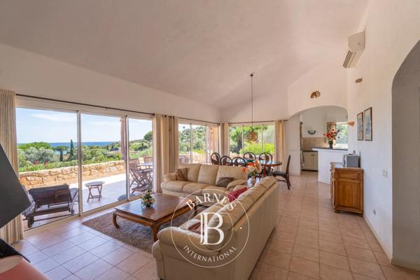 Sainte-Lucie-de-Porto-Vecchio, Villa 5 Chambres -  150 m² à vendre