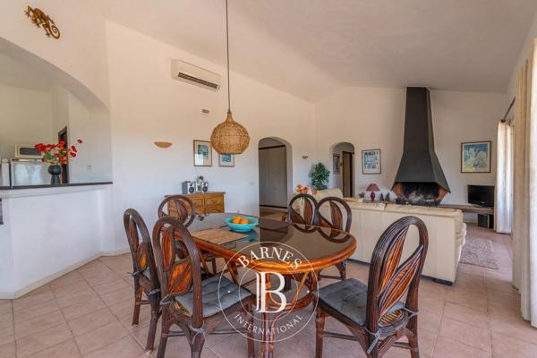 Sainte-Lucie-de-Porto-Vecchio, Villa 5 Chambres -  150 m² à vendre