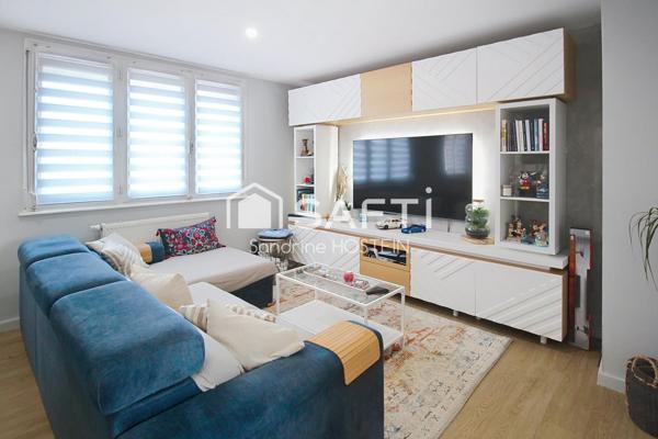 Maison jumelée située proche forêt