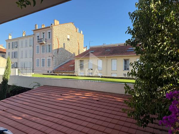 Appartement  Loué .Cannes 3 pièce(s) 68 m2 Co -Exclusivité