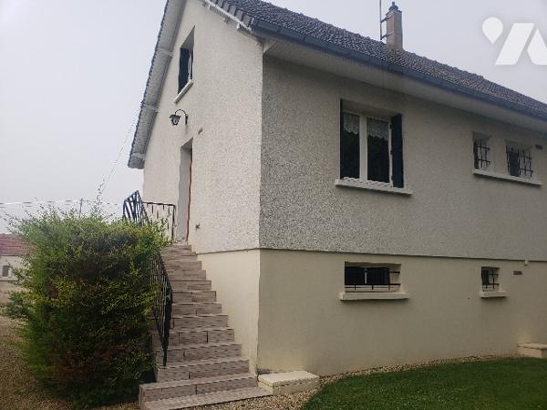 Saint Aubin sur Yonne : Maison 2 chambres