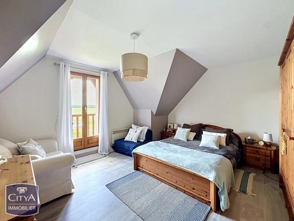 Maison à vendre 5 pièces 116.87m² Châteauneuf-en-Thymerais (28170)
