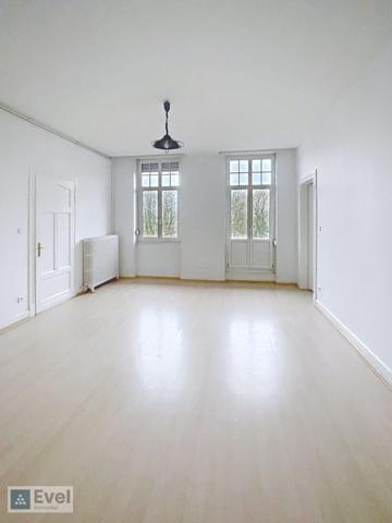 THIONVILLE - Local commercial - 182m²