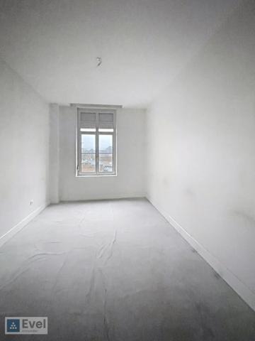 THIONVILLE - Local commercial - 182m²