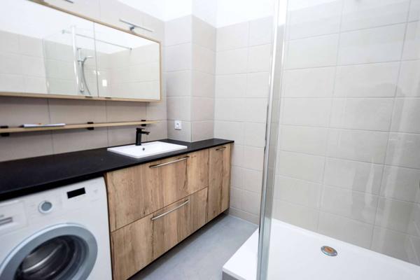 Appartement à louer - Saint-Jorioz 3 pièces de 65.34 m²