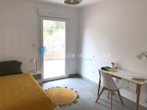 Appartement
                                                                                                                                                                                                                                                                                                                        3 pièce(s)                                                                                                                                                                                                          2 chambre(s)                                                                                                                                                                                                          67  m²