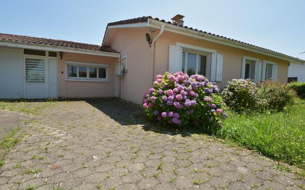 Maison à vendre    5 pièces •  Hagetmau