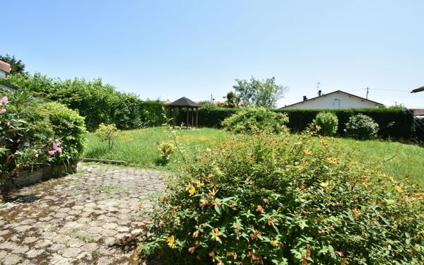 Maison à vendre    5 pièces •  Hagetmau