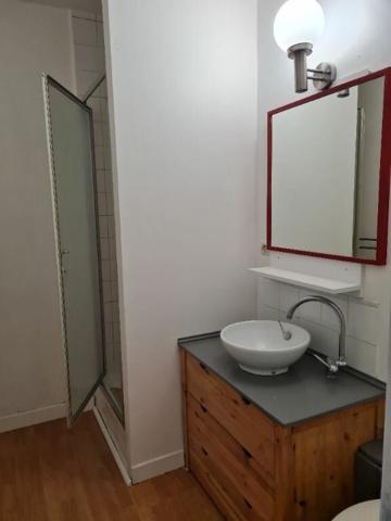 Appartement à louer    2 pièces • 37 m2 Montceaux-lès-Meaux