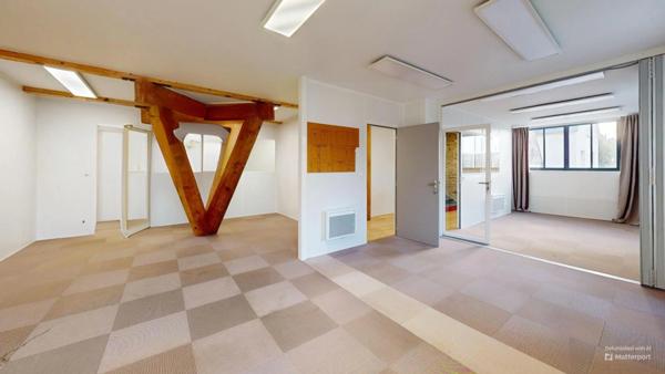 Local de 218m2 Polyvalence & opportunité entrepreneuriale à louer à DOUARNENEZ (29)