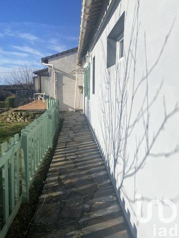 Maison 4 pièces de 60 m² à Saint-Salvi-de-Carcavès (81530)