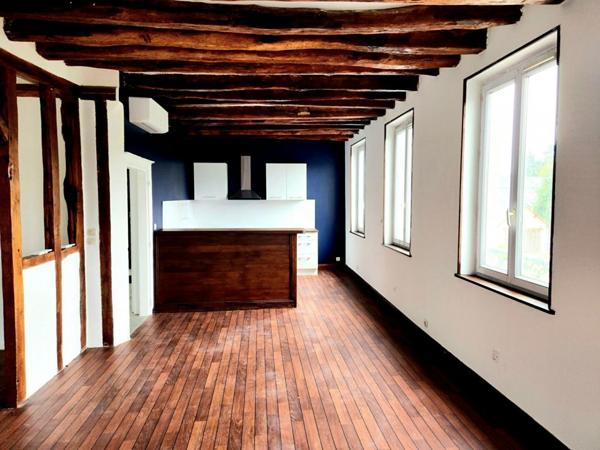 Les Andelys  centre ville - Maison de 93.70 m2  - 3 chambres sur 70 m2 de terrain - Prix : 158 850