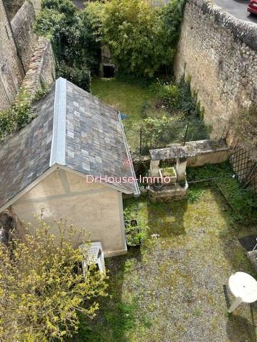 Immeuble à vendre 6 pièces de 114 m²