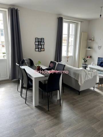 Immeuble à vendre 6 pièces de 114 m²