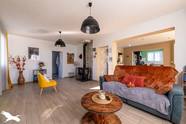 Maison à vendre 210 400 € Trélissac 4 p 101 m² DPE C