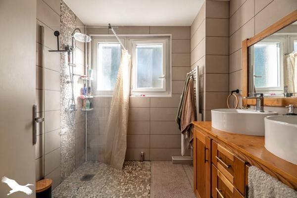 Maison à vendre 210 400 € Trélissac 4 p 101 m² DPE C