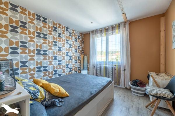 Maison à vendre 210 400 € Trélissac 4 p 101 m² DPE C