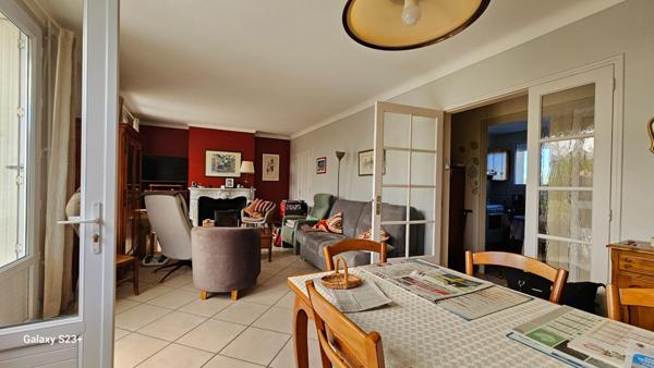 Maison - 7 pièces - 145 m²