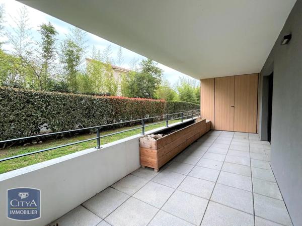 Appartement à louer 3 pièces 64.2m²