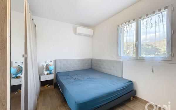 Maison à vendre    4 pièces •  Figari