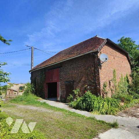 Maison à Vendre à Chaource (10210) en Aube (10), situé dans un lieudit de Chaource dans un cadr...