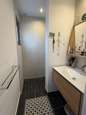 Layrac (47390) MAISON 4 CHAMBRES GARAGE ET PISCINE. TERRAIN DE 1900 M2