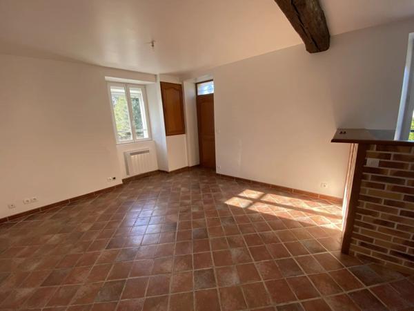 Location                                                      Maison
                        
                     3 pièces                      65 m2                     à Villers-Cotterêts