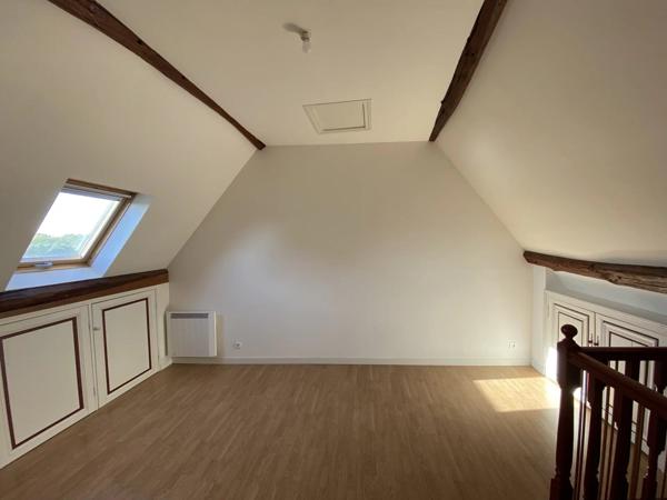 Location                                                      Maison
                        
                     3 pièces                      65 m2                     à Villers-Cotterêts