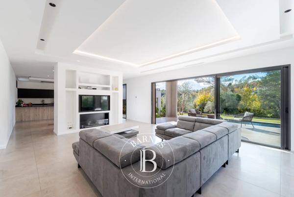 Valbonne, Villa 4 Chambres -  195 m² à vendre