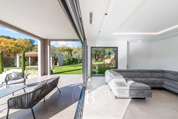Valbonne, Villa 4 Chambres -  195 m² à vendre