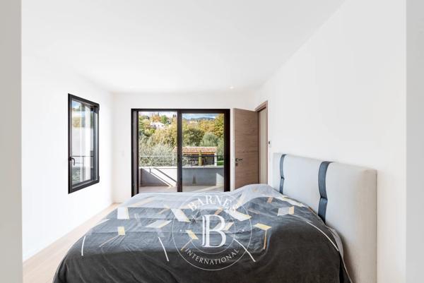 Valbonne, Villa 4 Chambres -  195 m² à vendre